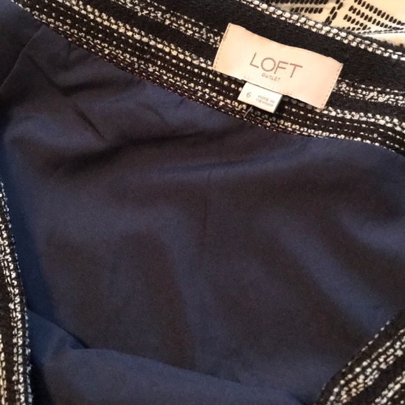LOFT A-like tweed stripe patterned skirt - Picture 3 of 3